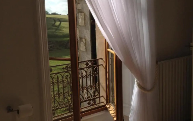 Chateau Pont Jarno B&B