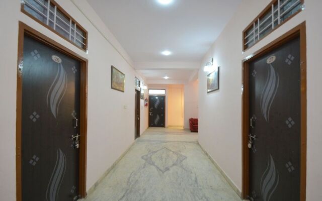 OYO 18515 Hotel Jal Mahal Jhalak Palace