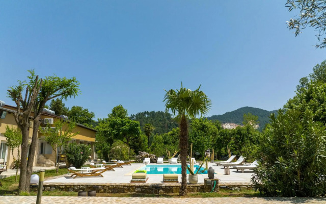 Natura Bungalows