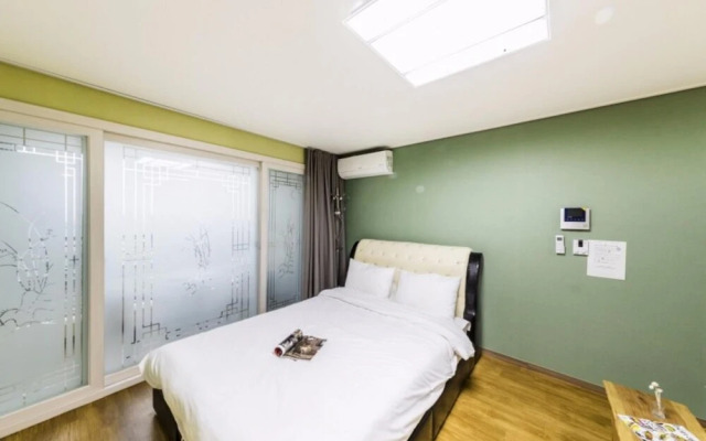 Seogwipo Has Village Pension