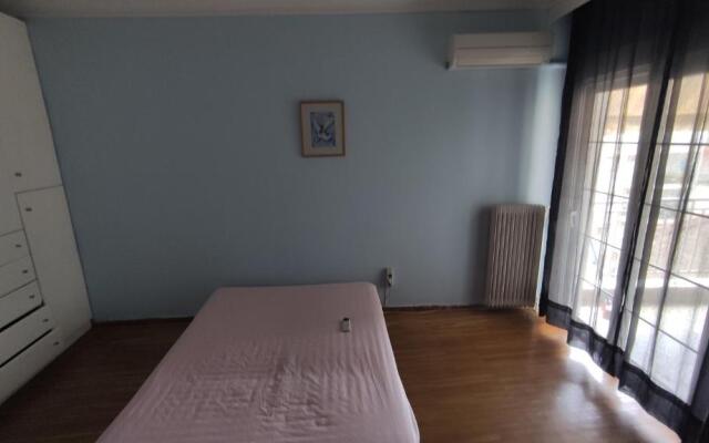 Xanthi's Central Apartment