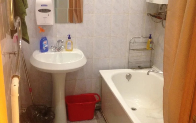 Guest House on Marata