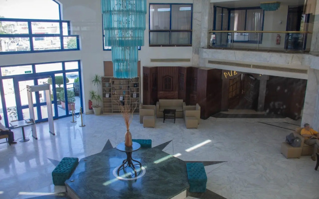 Cataract Resort Naama Bay