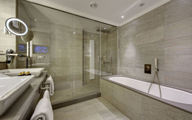 Hotel Schweizerhof Zürich