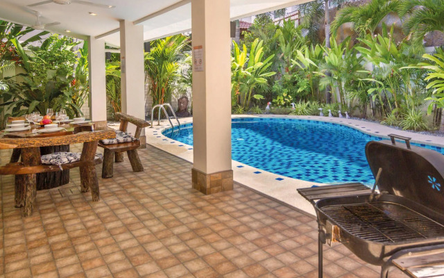 Villa Waree 5 minutes from City and Beach