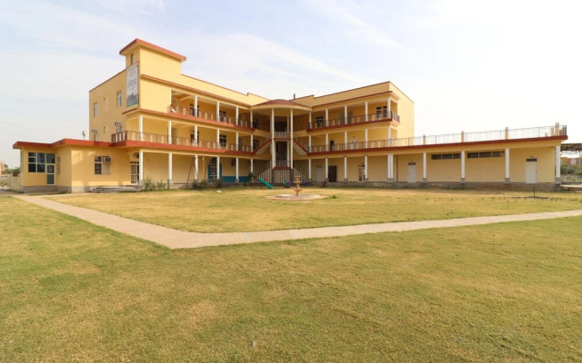 OYO 22648 Shalimar Inn