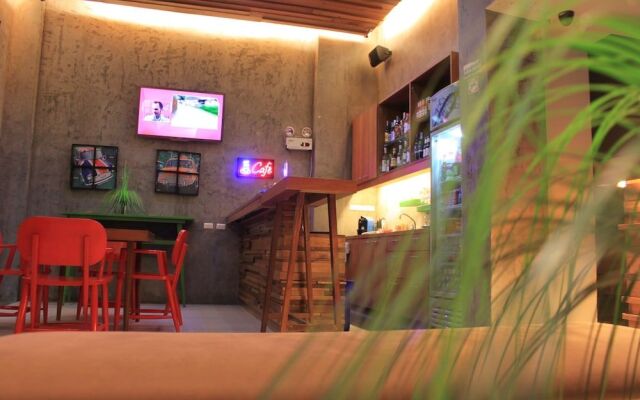 Small Shells Hotel Phuket