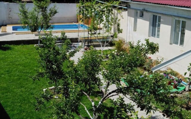 Tunduk hostel