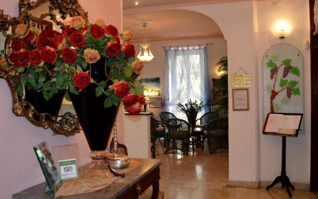 Hotel Experia