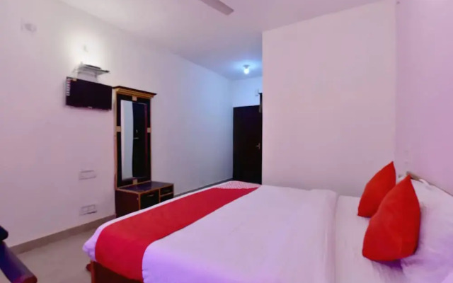 Hotel Silver Face by OYO Rooms