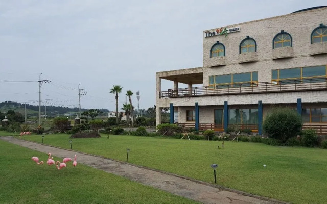 The Freedom - Hostel