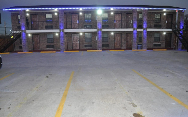 Trinity Suites Downtown Dallas