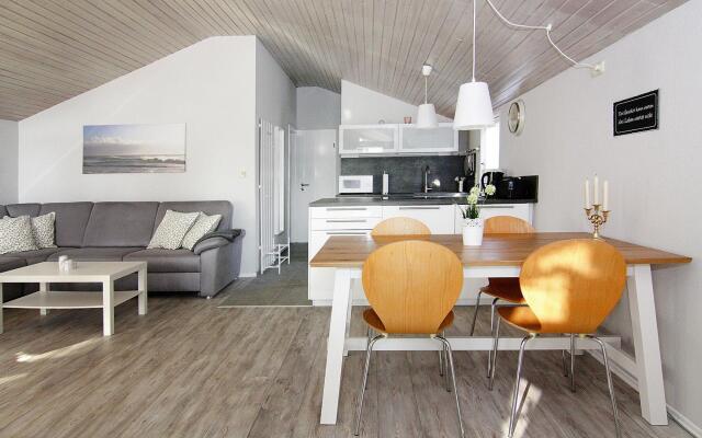 Einladendes Ferienhaus in Huenning