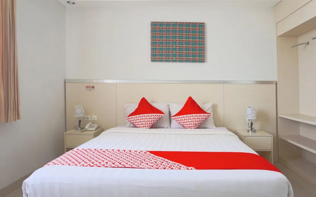OYO 3269 Hotel Grand Sayang Park Makassar