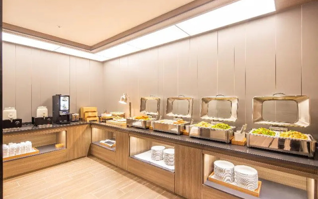 Hanting Hotel (Puyang Huanghe Road)