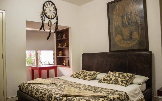 Buddha Hostel Medellin