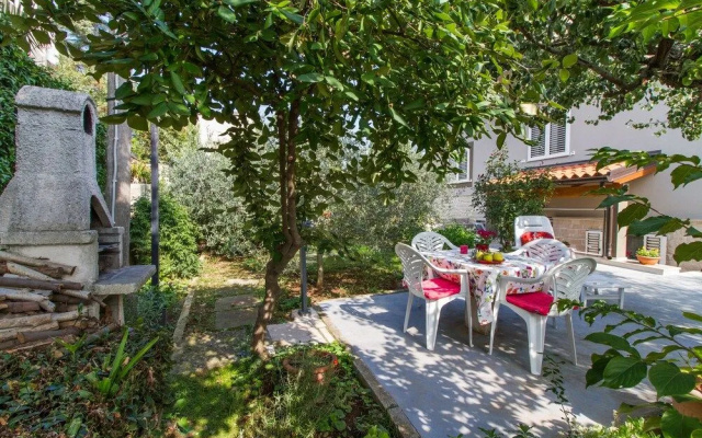 Studio apartment Zeljka