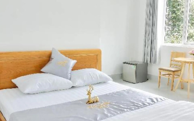 Khách Sạn Ngọc Huyền