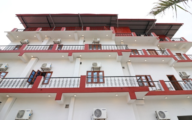 Fabhotel Green Comfort
