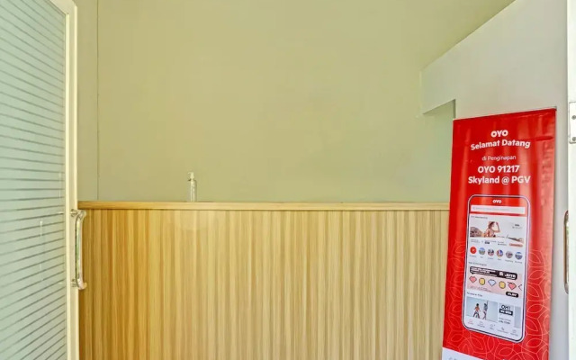 OYO 91217 Skyland @ Pgv Near Gunung Putri