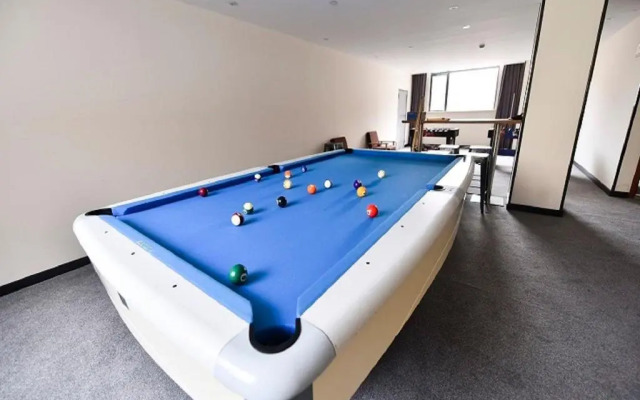 7 Days Premium (Shanghai Wildlife Park Huinan)