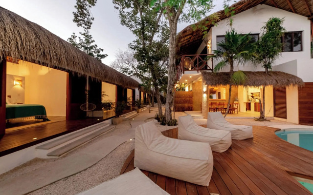 Mimosa Tulum Hotel & Hostel