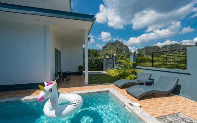 Lark Pool Villa Krabi