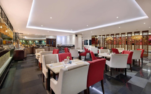 Four Star by Trans Hotel Sanur