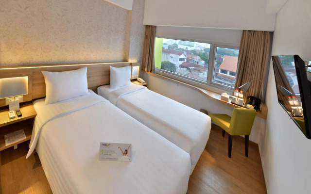 Whiz Prime Hotel Basuki Rahmat Malang
