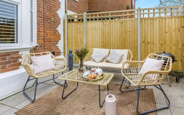 Romantic 1-bed House in Whitstable Real gem !