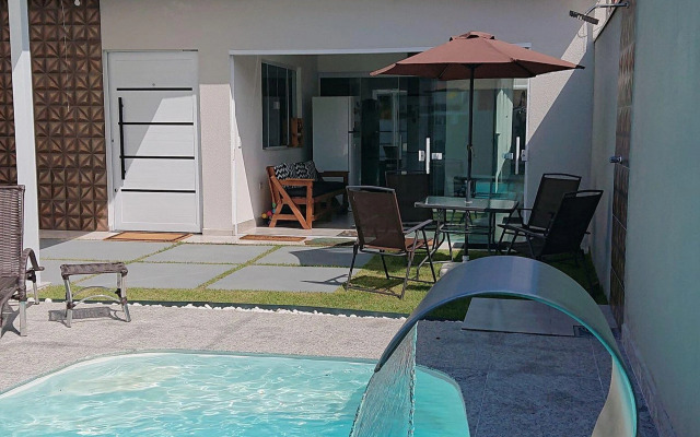 Linda Casa com Piscina Churrasqueira, Wifi em Massaguaçu Caraguatatuba/SP