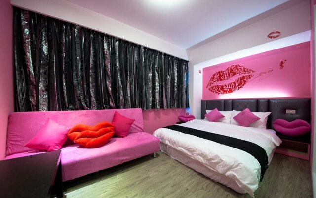 LuoDong YesFun B&B