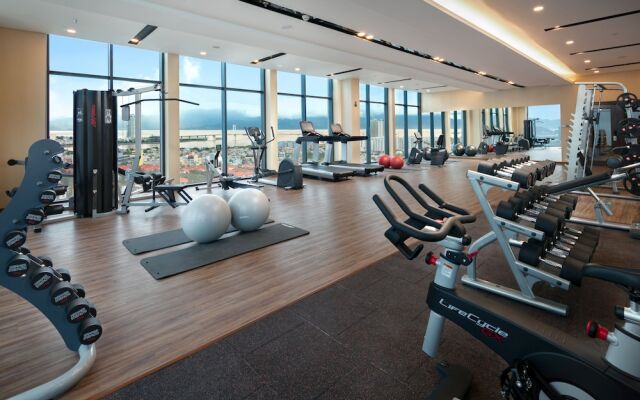 Brand New 2bdr Suite Rooftop Pool