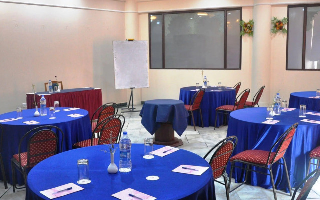 Hotel Vishnupriya