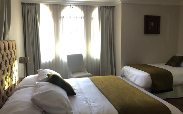 Dakani Hotel Boutique