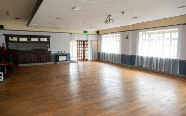 Bridge Inn Hotel
