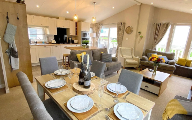 Meadow Lodge