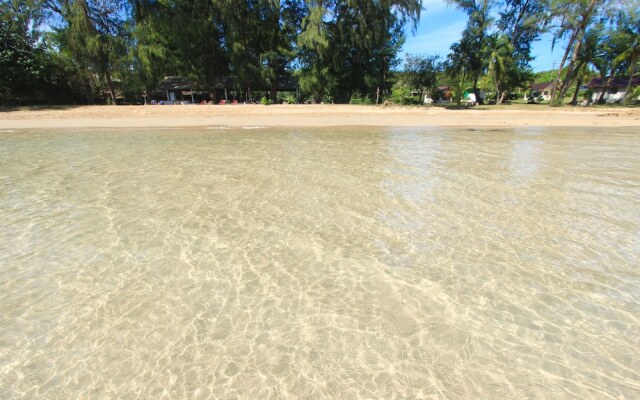 T.K. Beach Resort Koh Mak