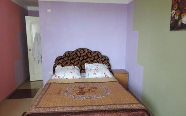 Svetlana Guesthouse