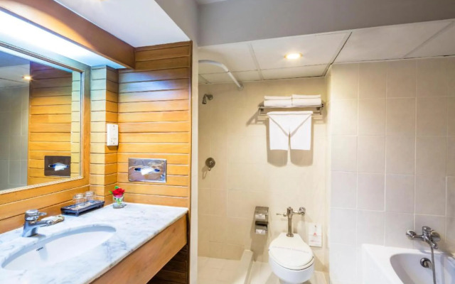 Lotus Pang Suan Kaew Hotel (SHA Plus+)