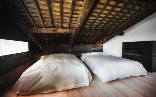 The Expedition Hotel Zenagi