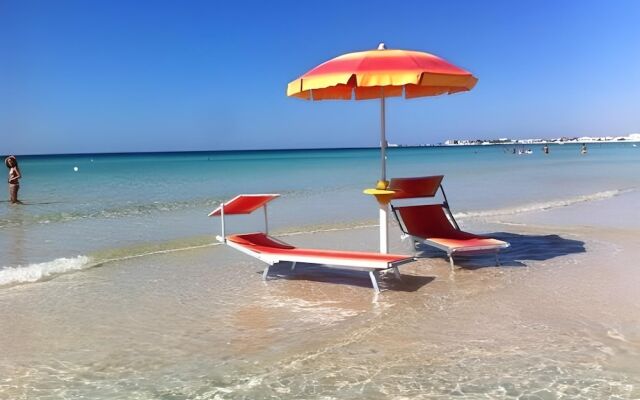 San Foca Luxury Private Villa With Hydromassage and Bike Climate