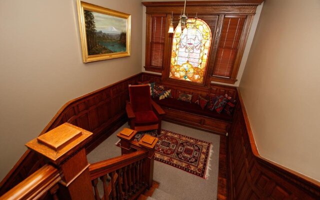 Seattle Gaslight Inn