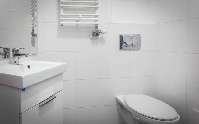 Fragola Budget Rooms & Apartments