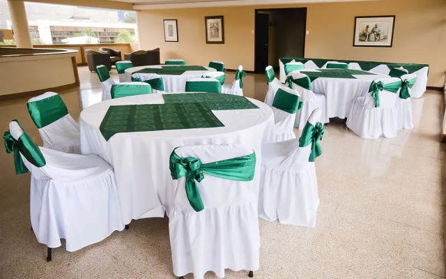 Costa Rica Tennis Club And Hotel