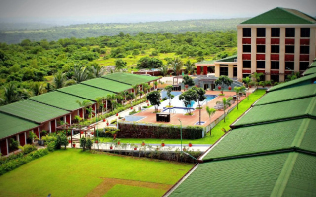 Greenleaf The Resort & Spa, Ganpatipule
