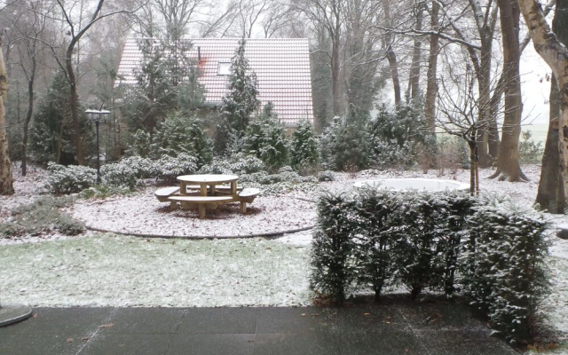 Tidy House With Garden, Close to De Lemelerberg