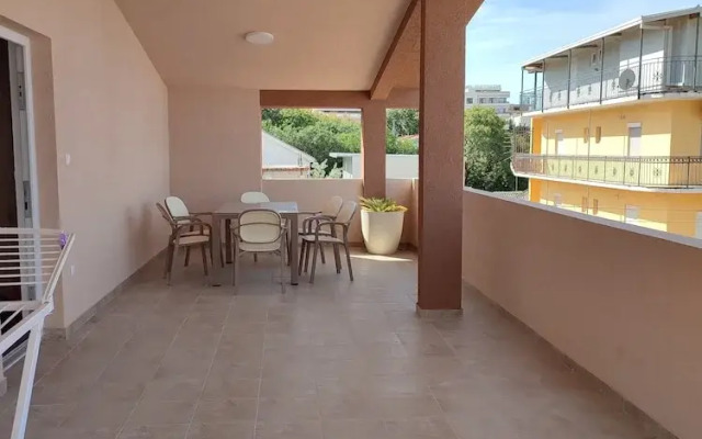 Sayohat Apartments