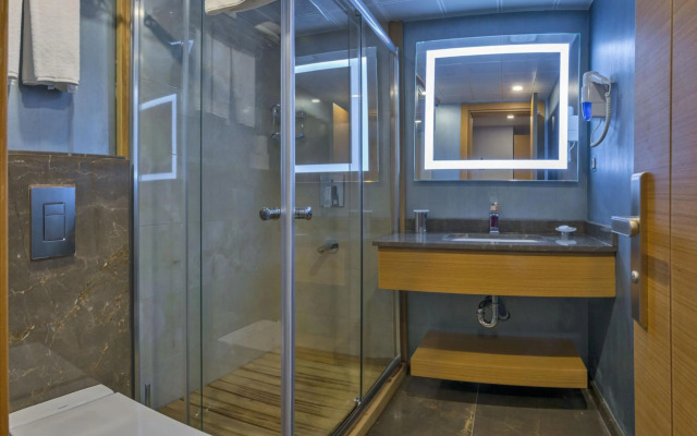 Bisetun Hotel
