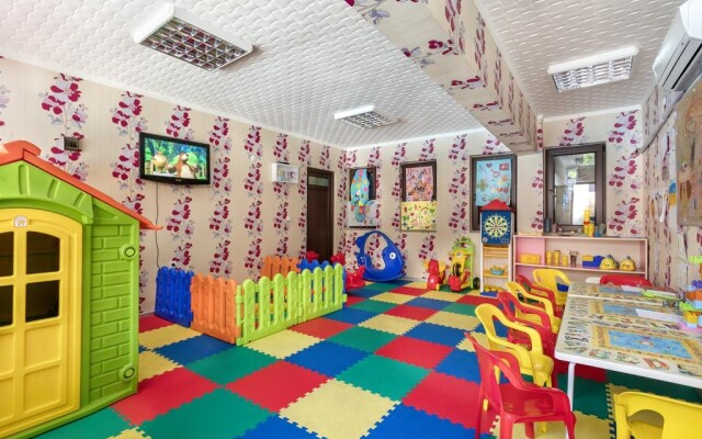 Aleria Belport Beach Hotel